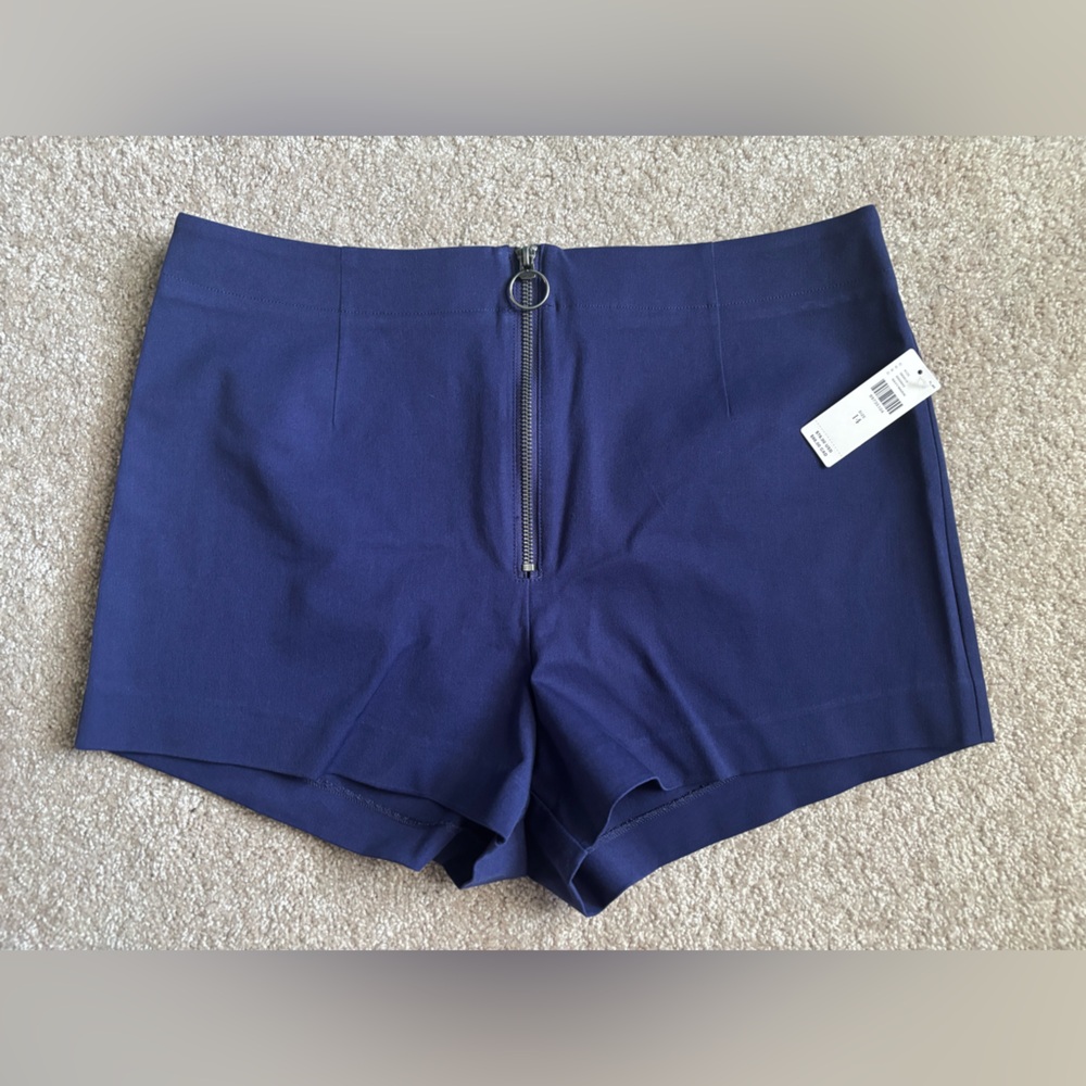 NWT Anthropologie Maeve Zipper Front Navy Shorts, Size 14 - Picture 5 of 7